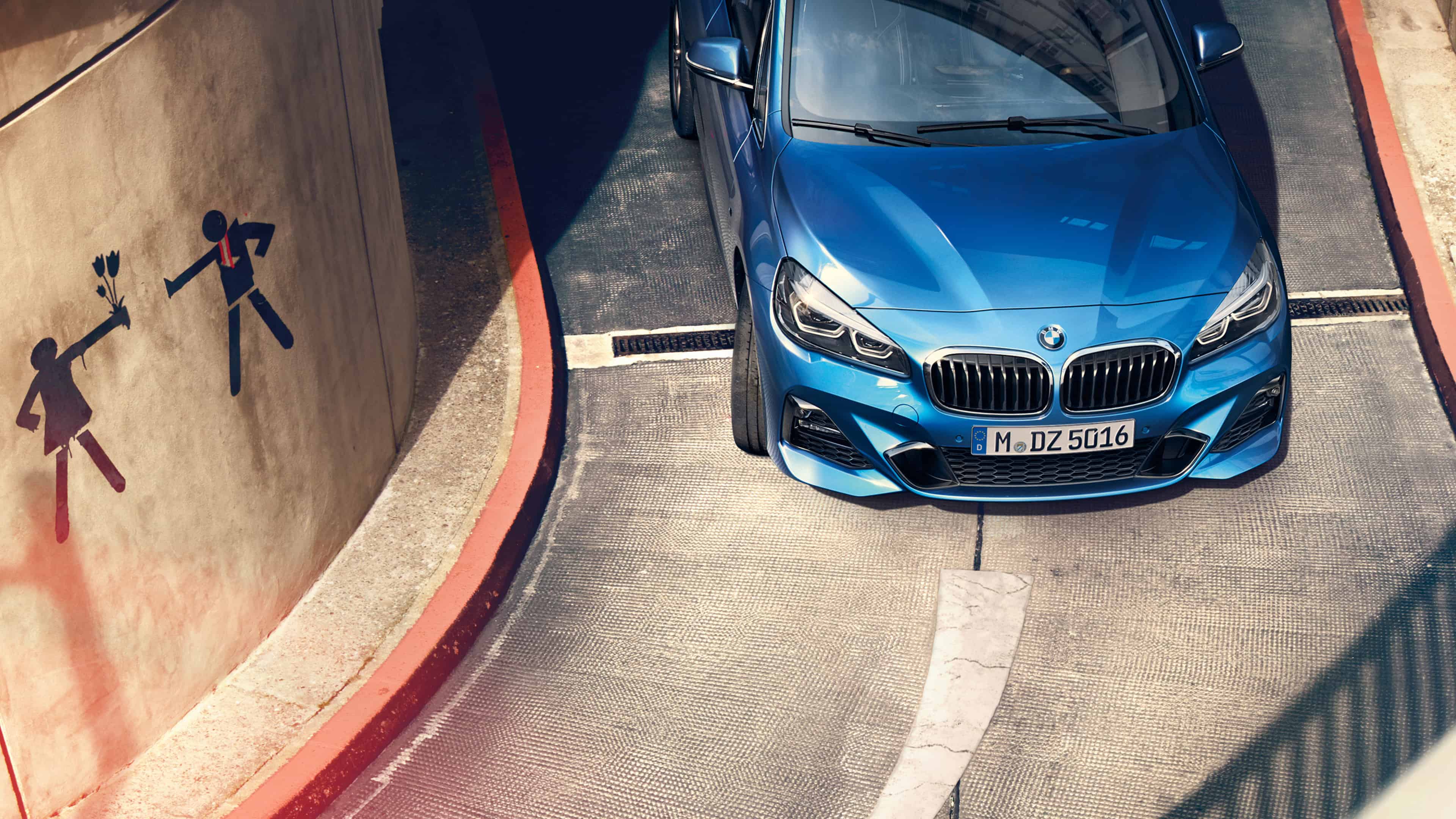 BMW_F45_05_Product_03_4k_0101 (1)